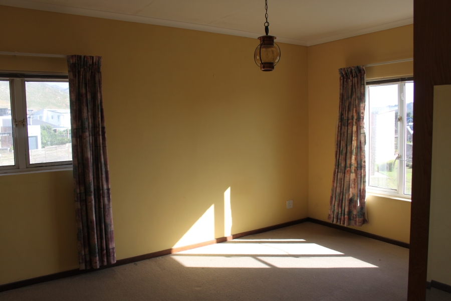 3 Bedroom Property for Sale in Pringle Bay Western Cape